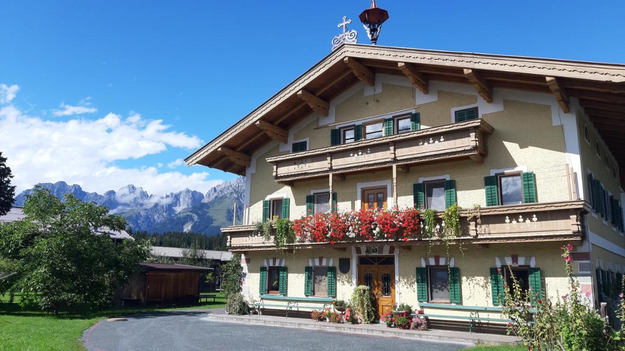 Privatzimmervermietung Foidlbauer Bed and Breakfast Oberndorf in Tirol Buitenkant foto